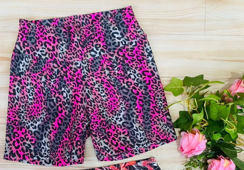 Shorts Meia Coxa