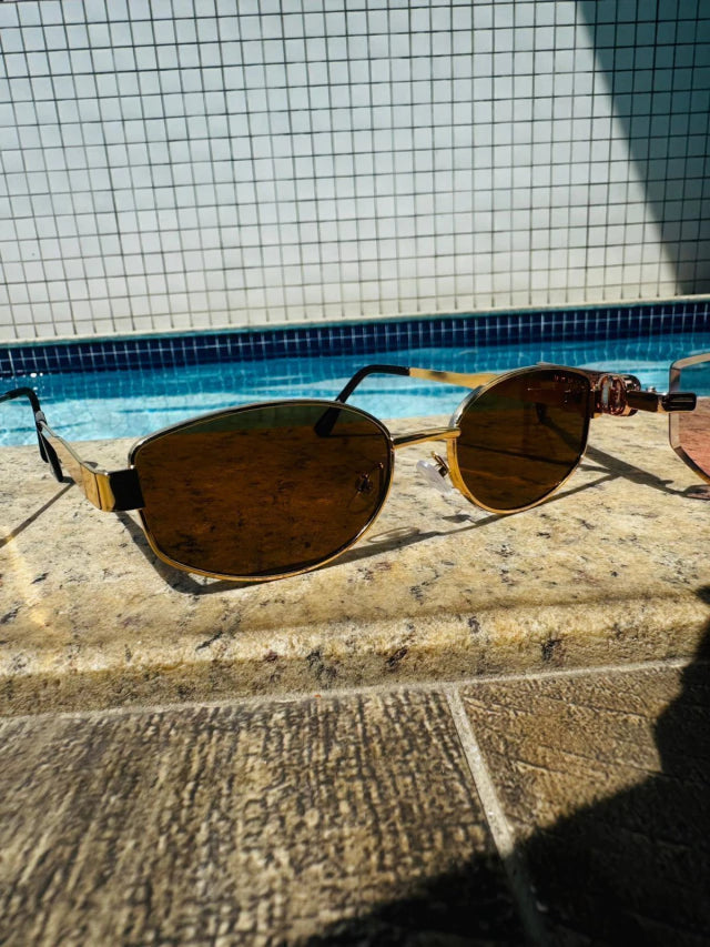 Óculos de sol com proteção UV