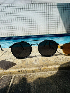 Óculos de sol com proteção UV
